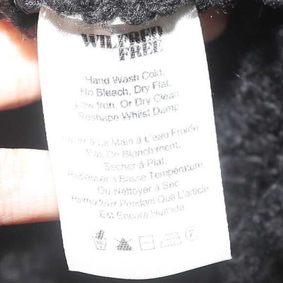 WILFRED FREE Kroes Mohair Wool Acrylic Blend Eyelash Black Sweater - Picture 5 of 7